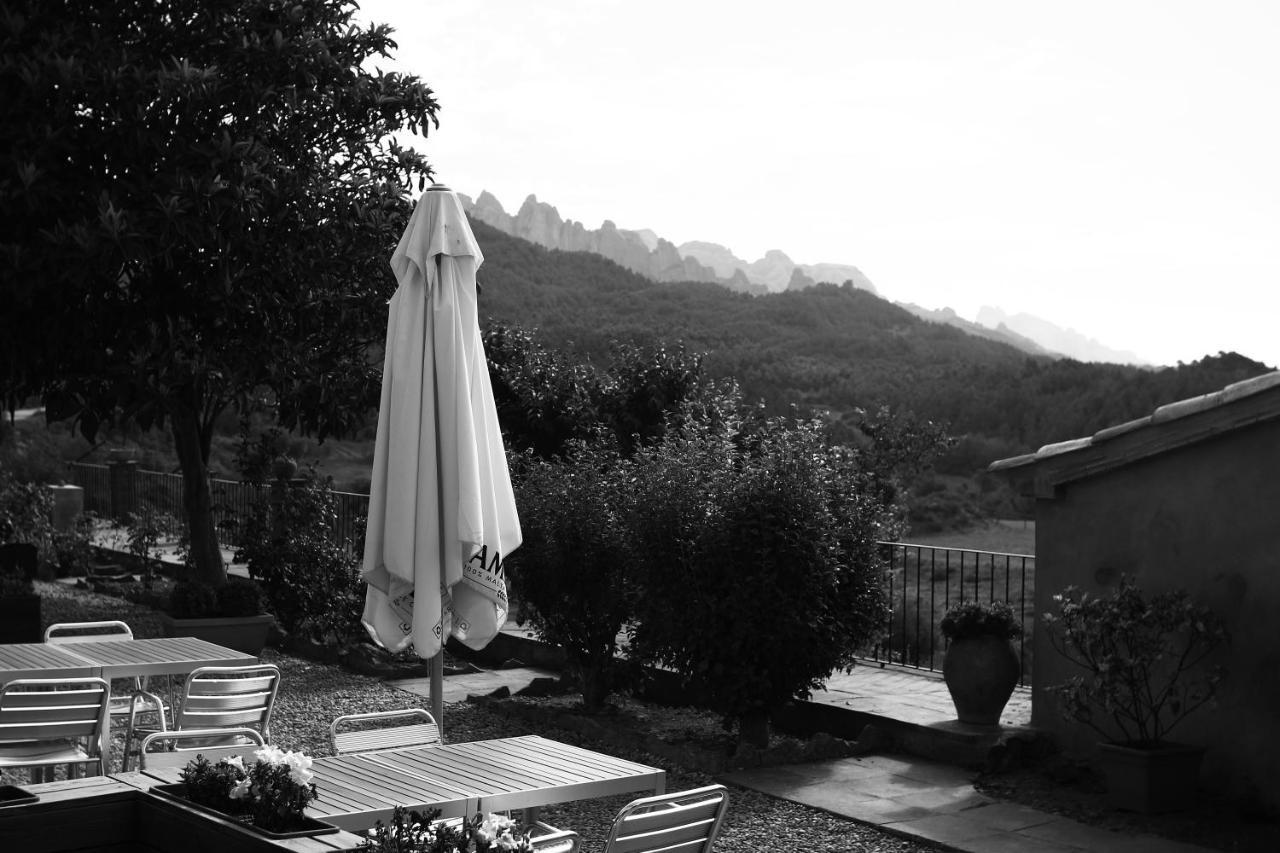 El Celler De La Guardia Hotel Montserrat Bagian luar foto